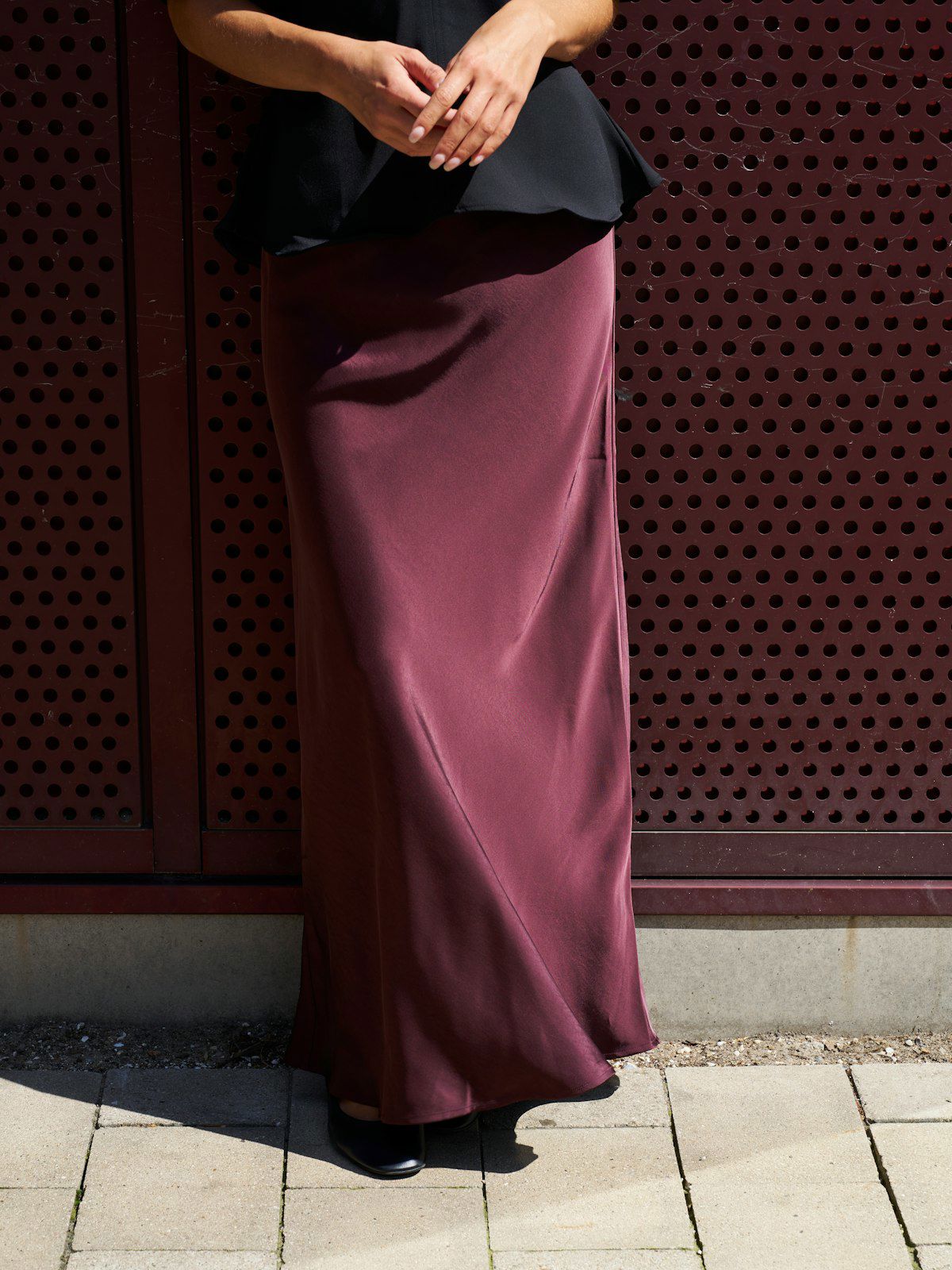 Vicky Heavy Sateen Skirt