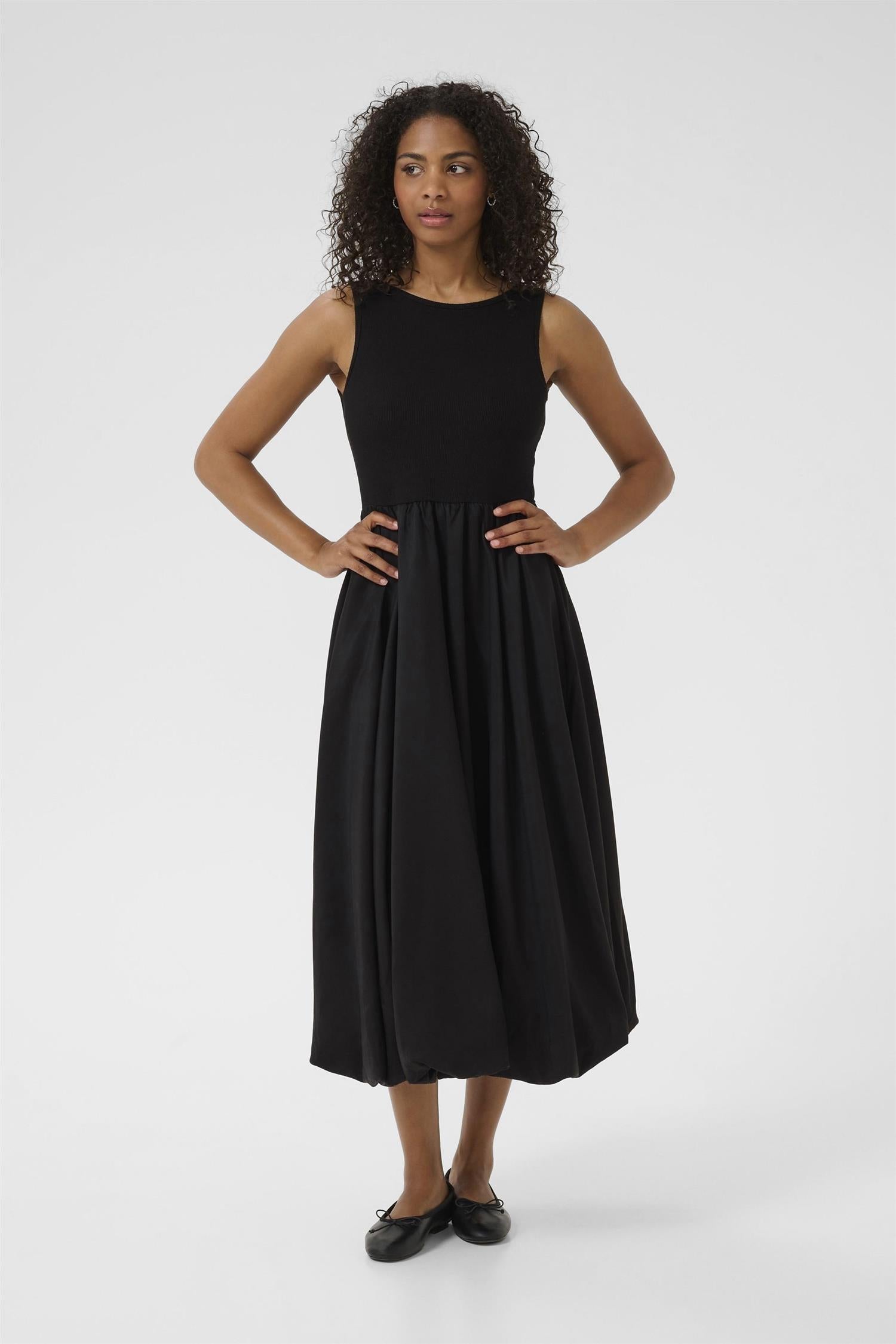 Kakirsten Dress