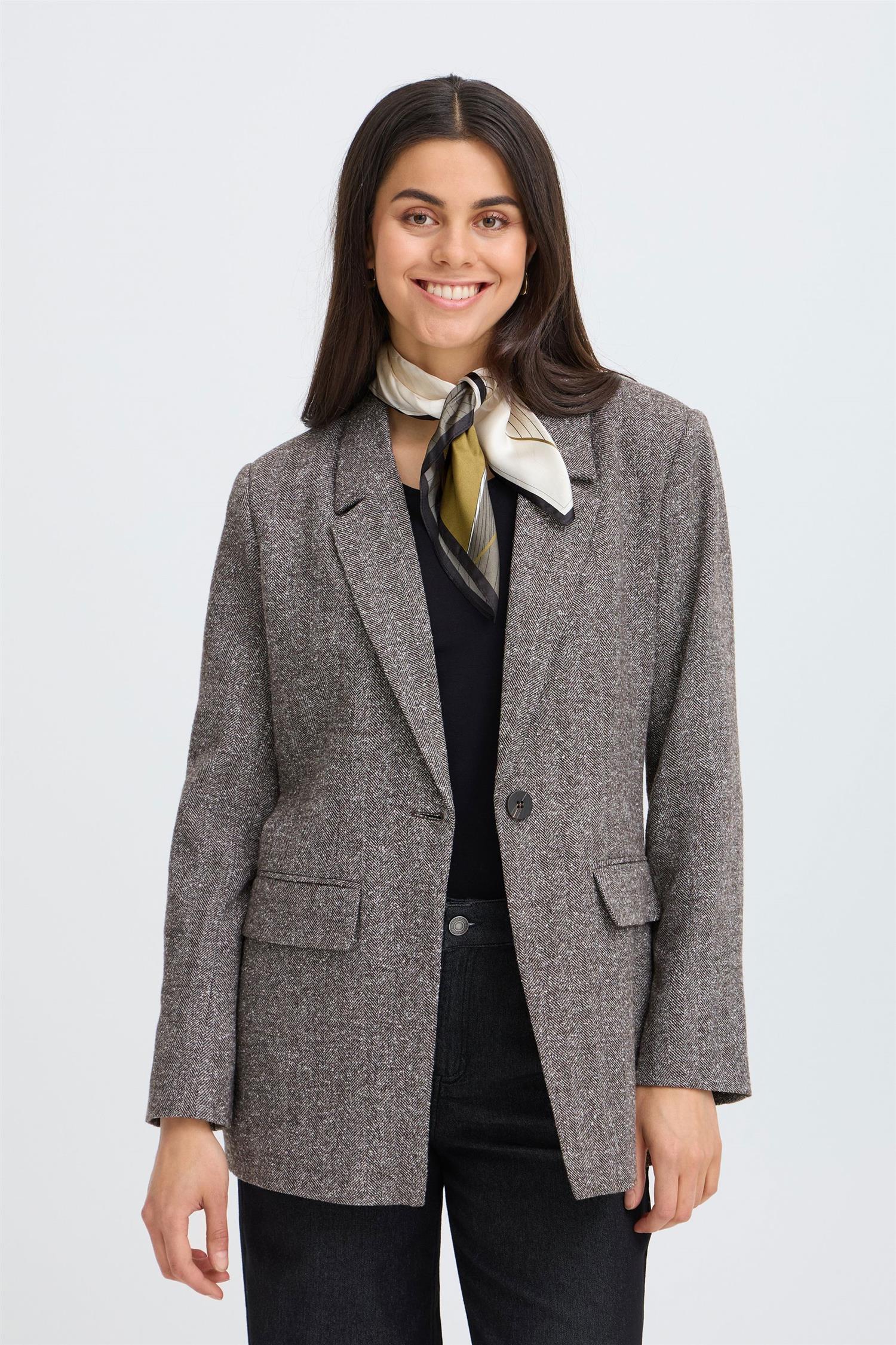 Frsilla Scarf