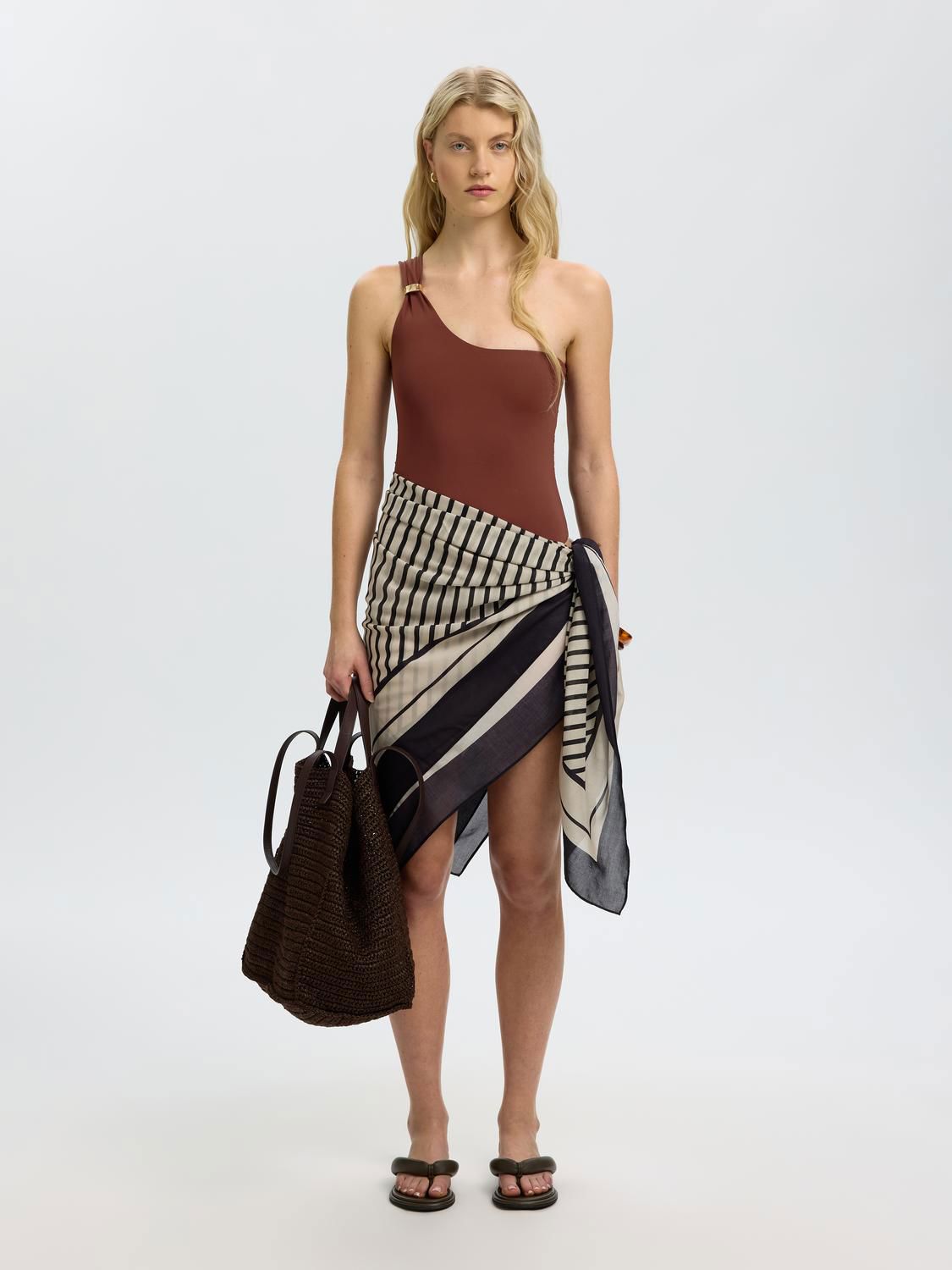 Slfbari One Shoulder Swimsuit