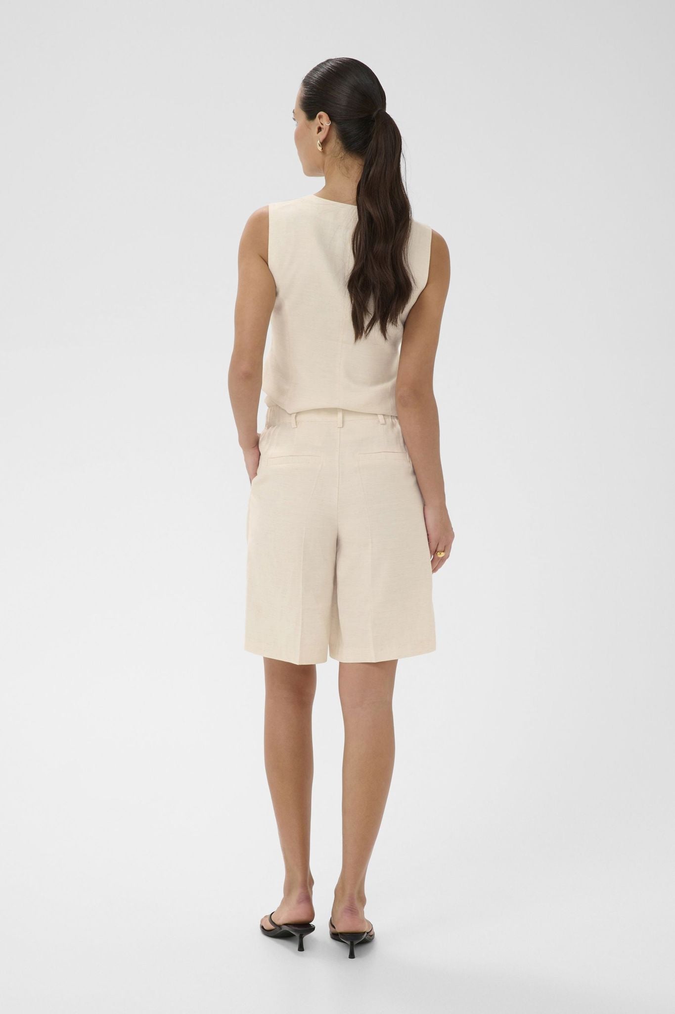 Kaannetta Hw Shorts