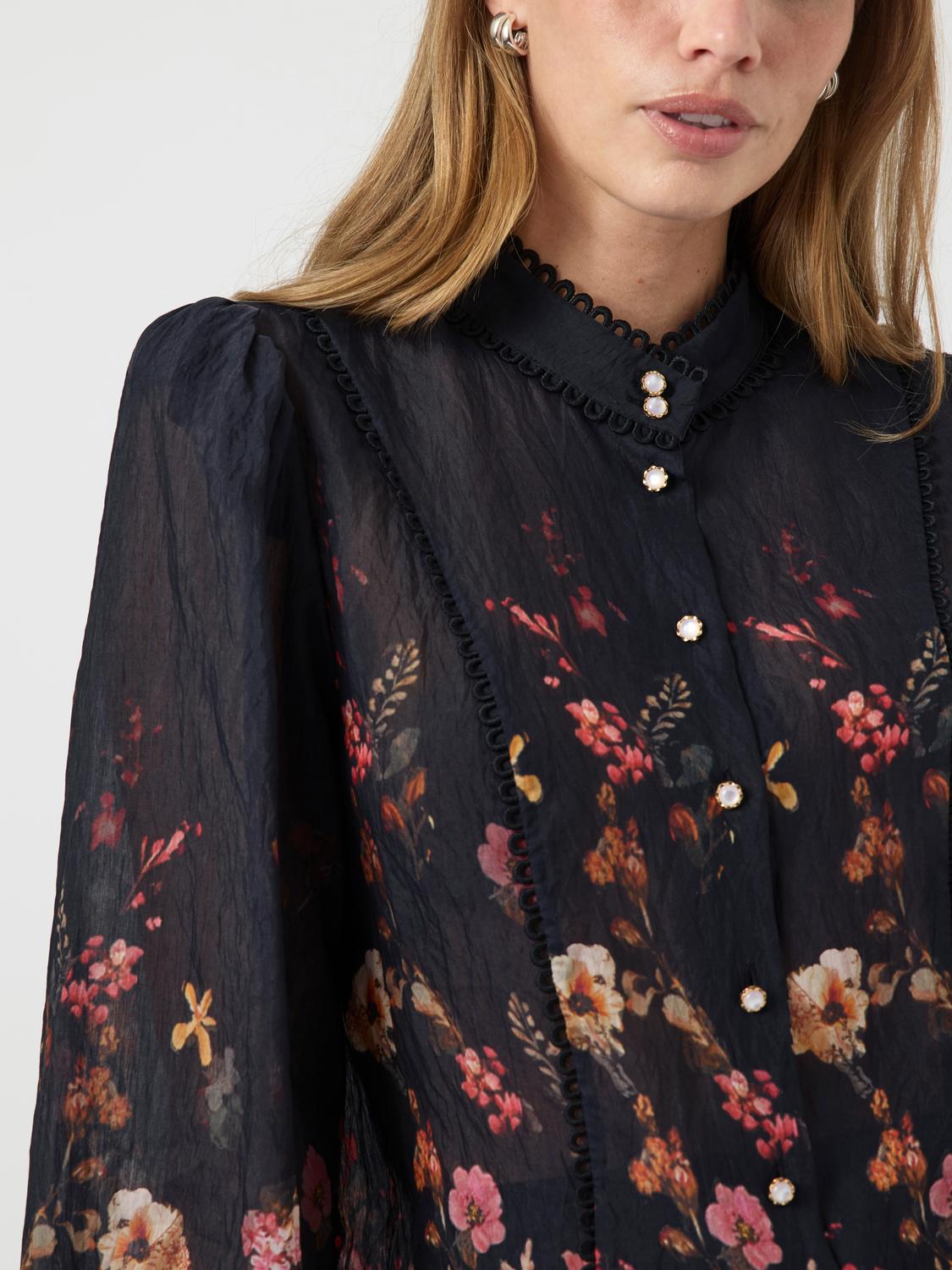 Yasromantica Ls Shirt - Show