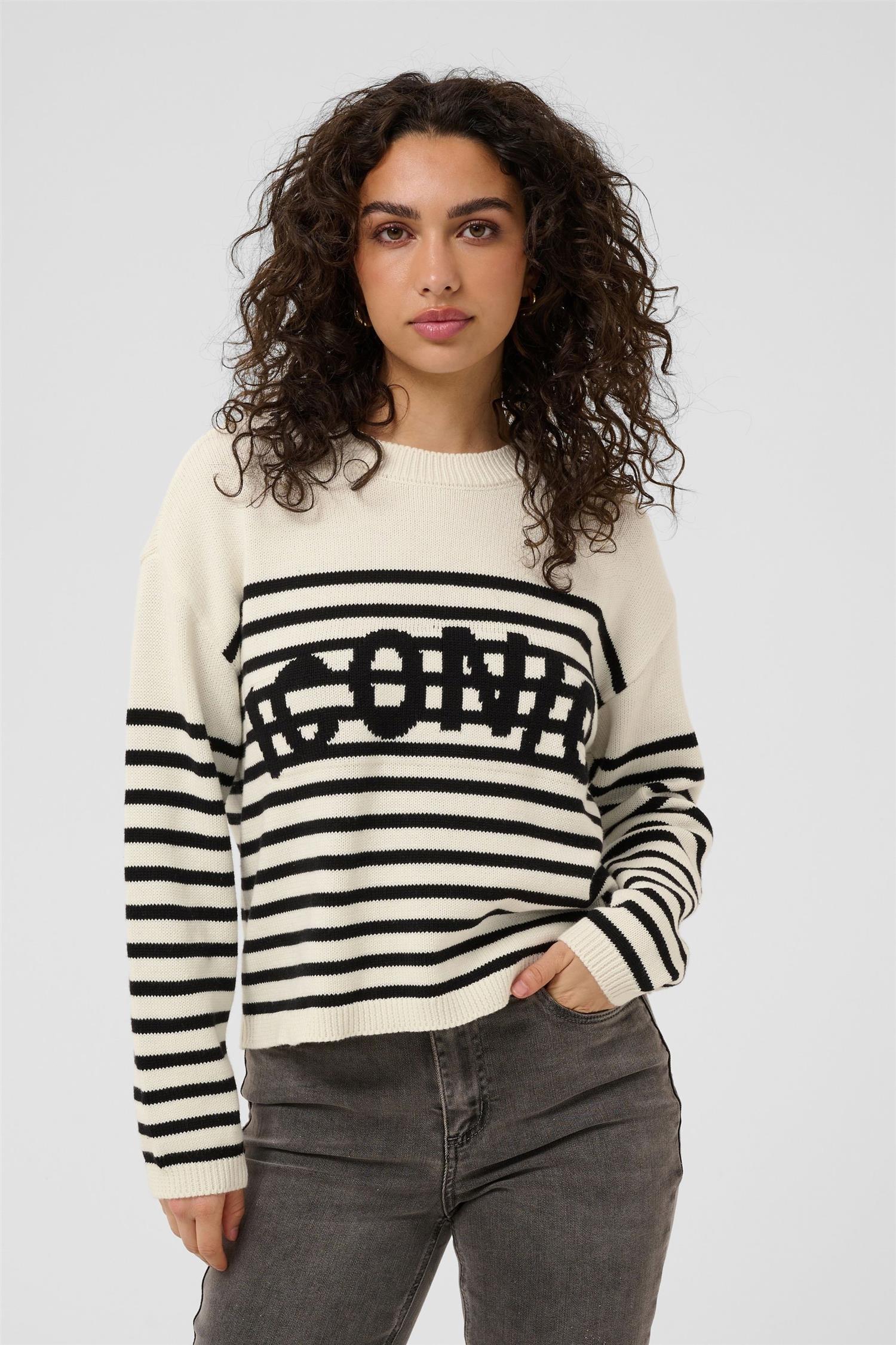 Kasus Pullover Knit