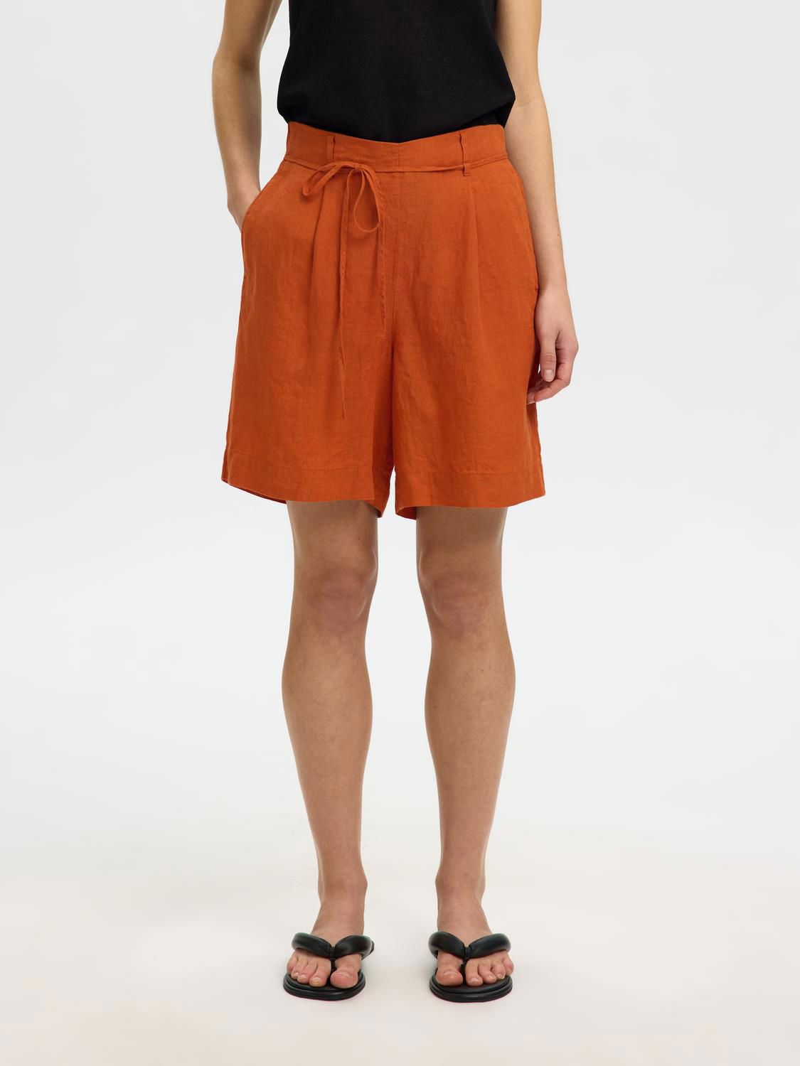 Slflinna Hw Linen String Shorts B