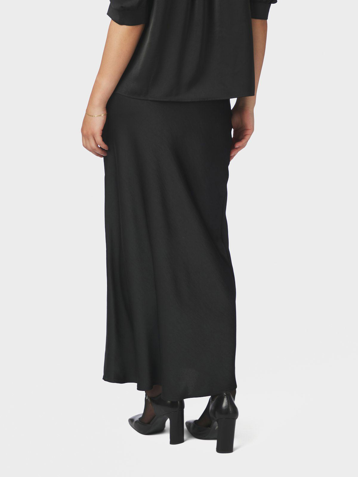 Vicky Heavy Sateen Skirt