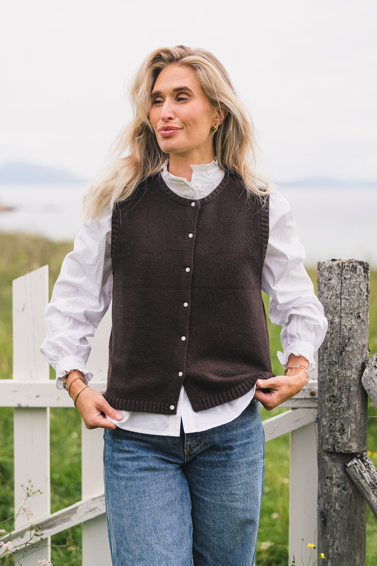 Rausemma Vest
