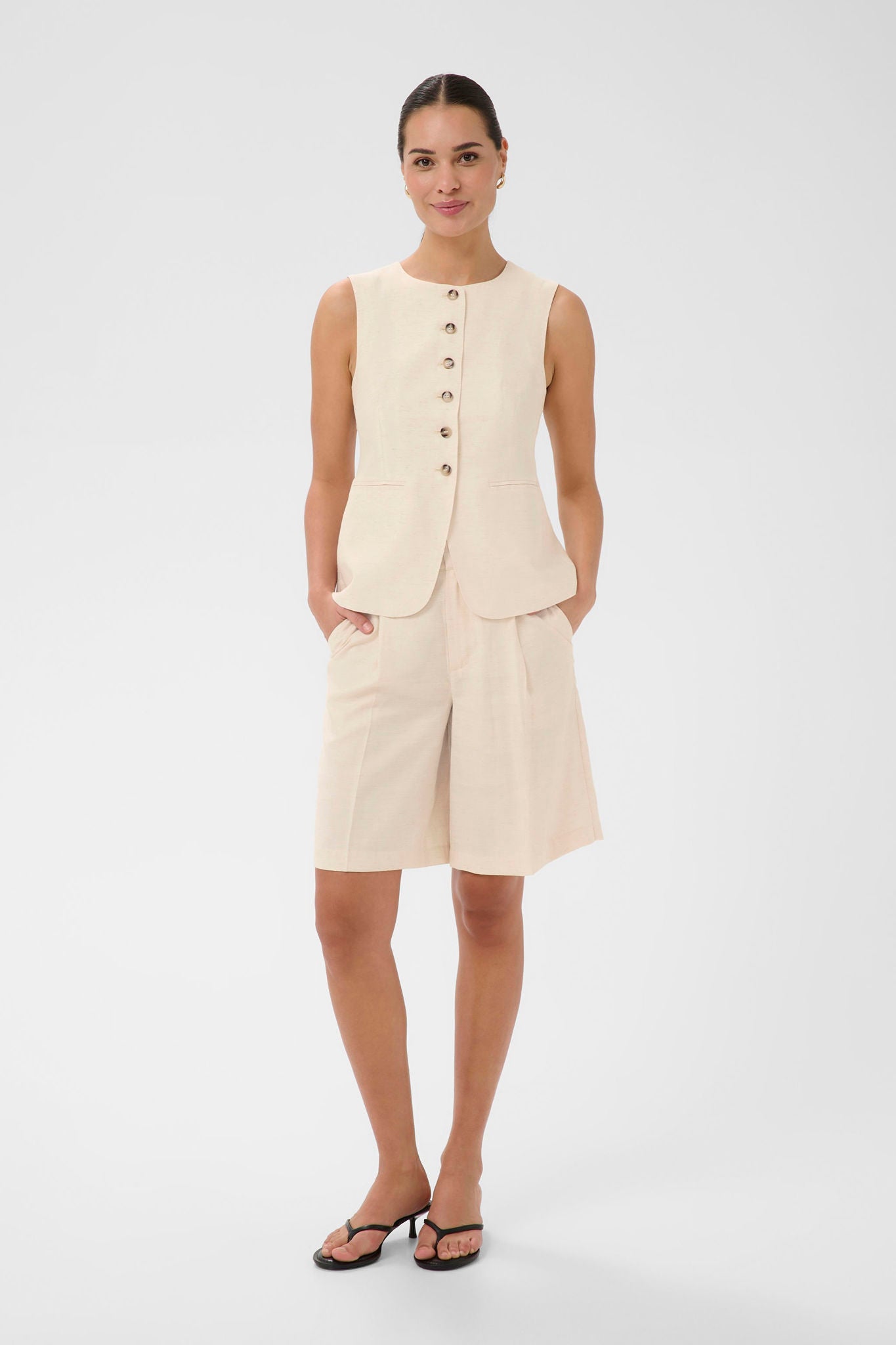 Kaannetta Hw Shorts