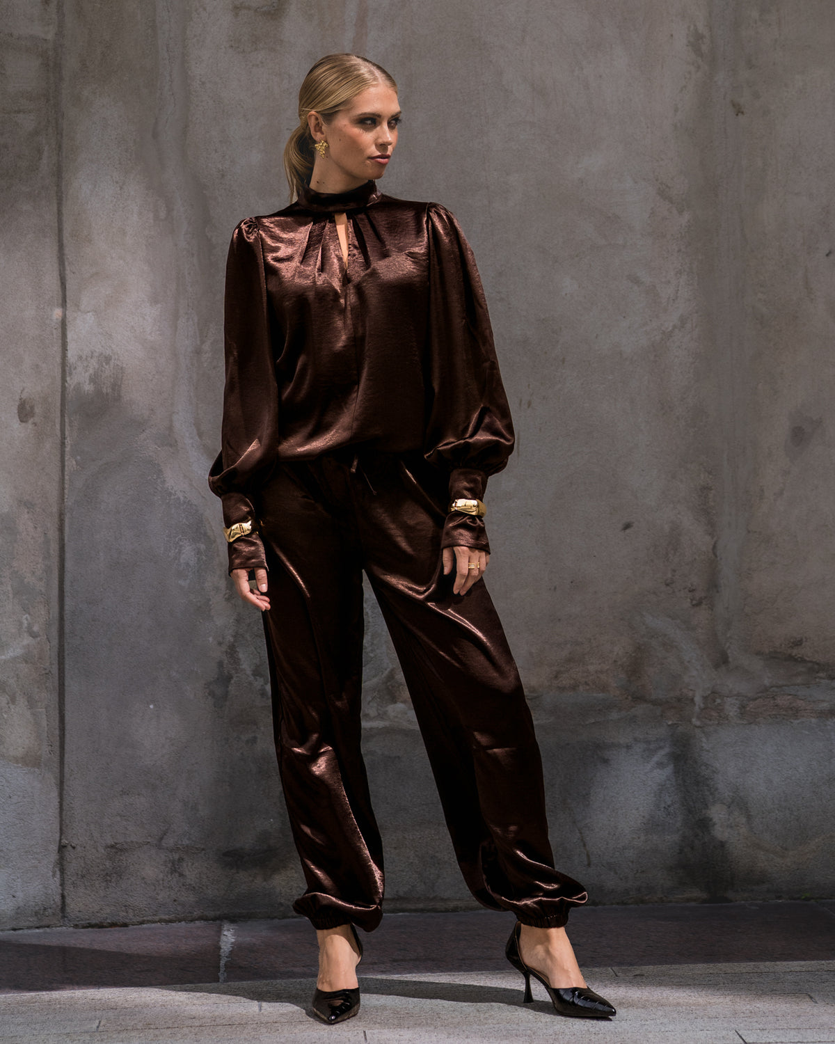 Aida Heavy Satin