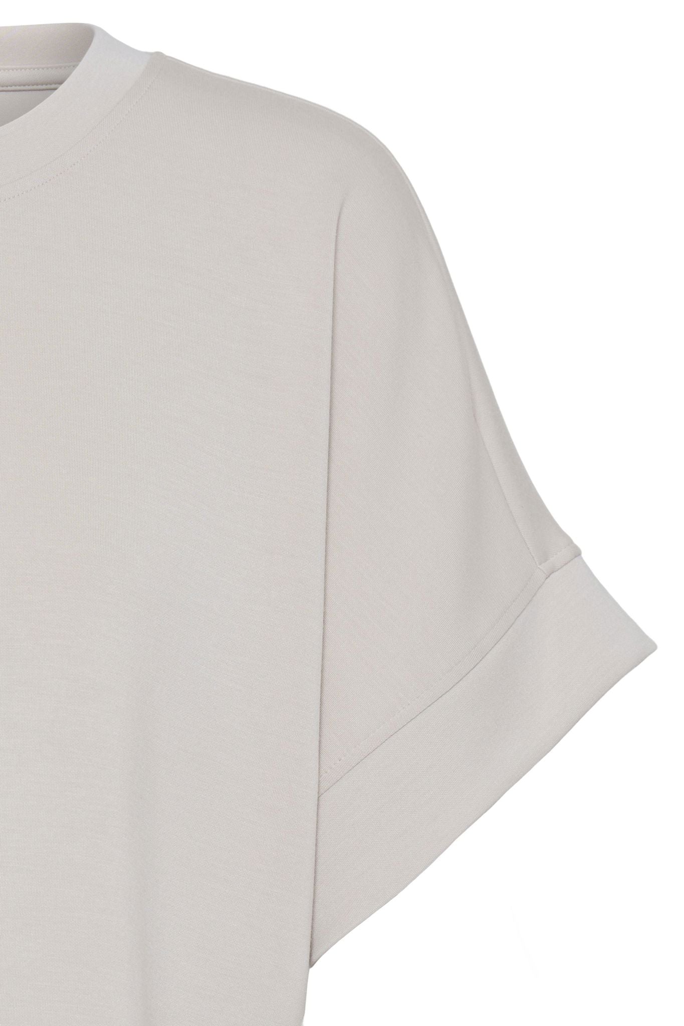 Fraurora Tee 5