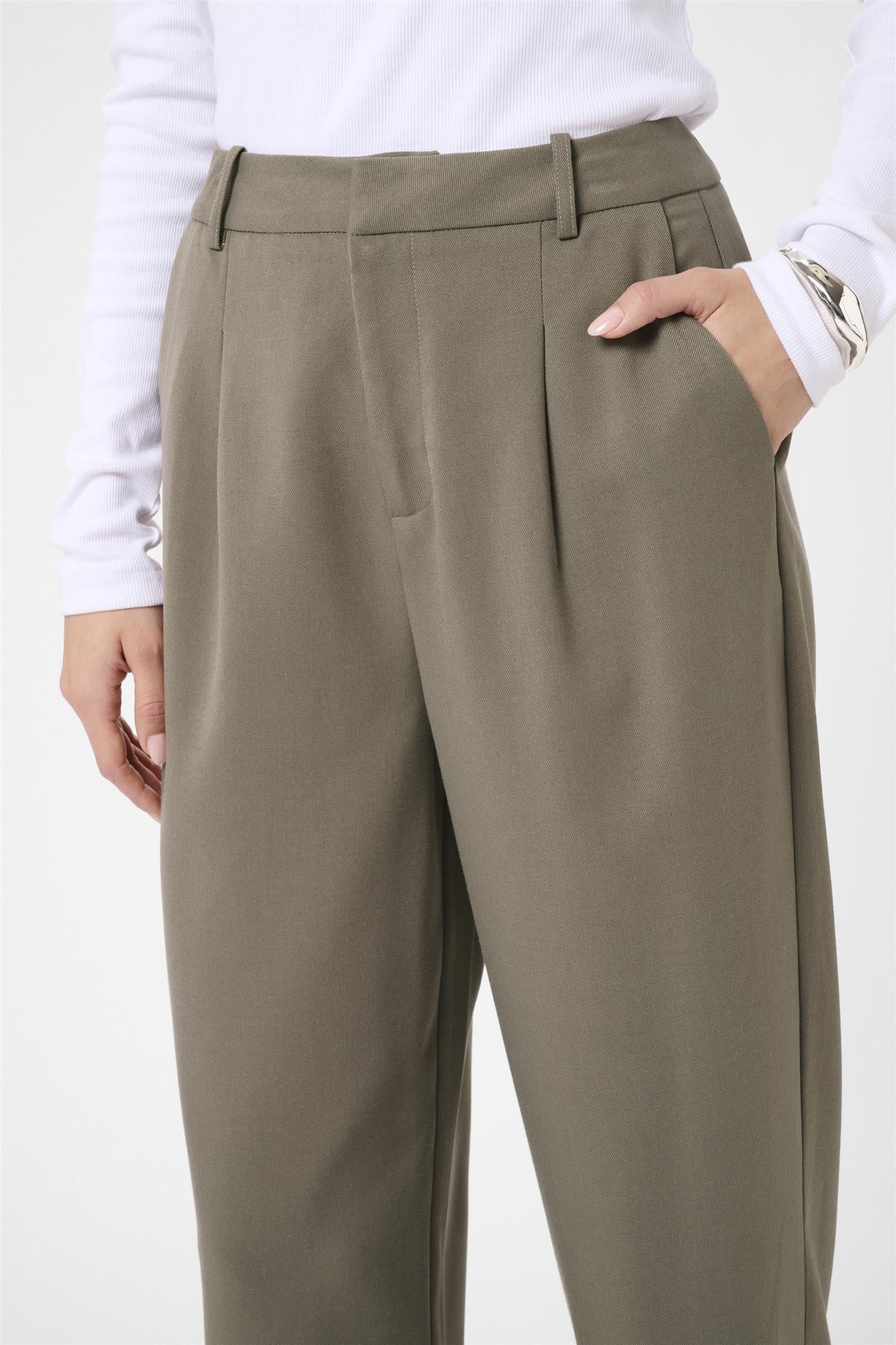 Kamerle Pants Cropped