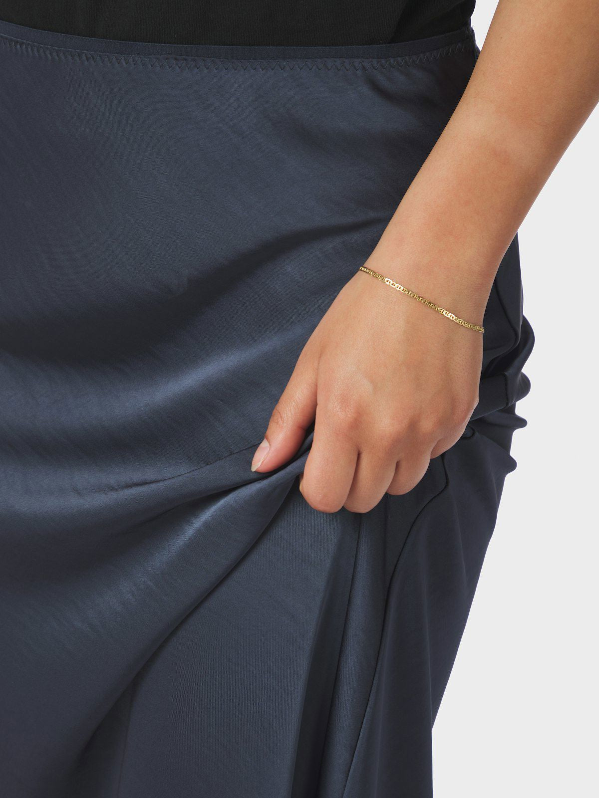 Vicky Heavy Sateen Skirt