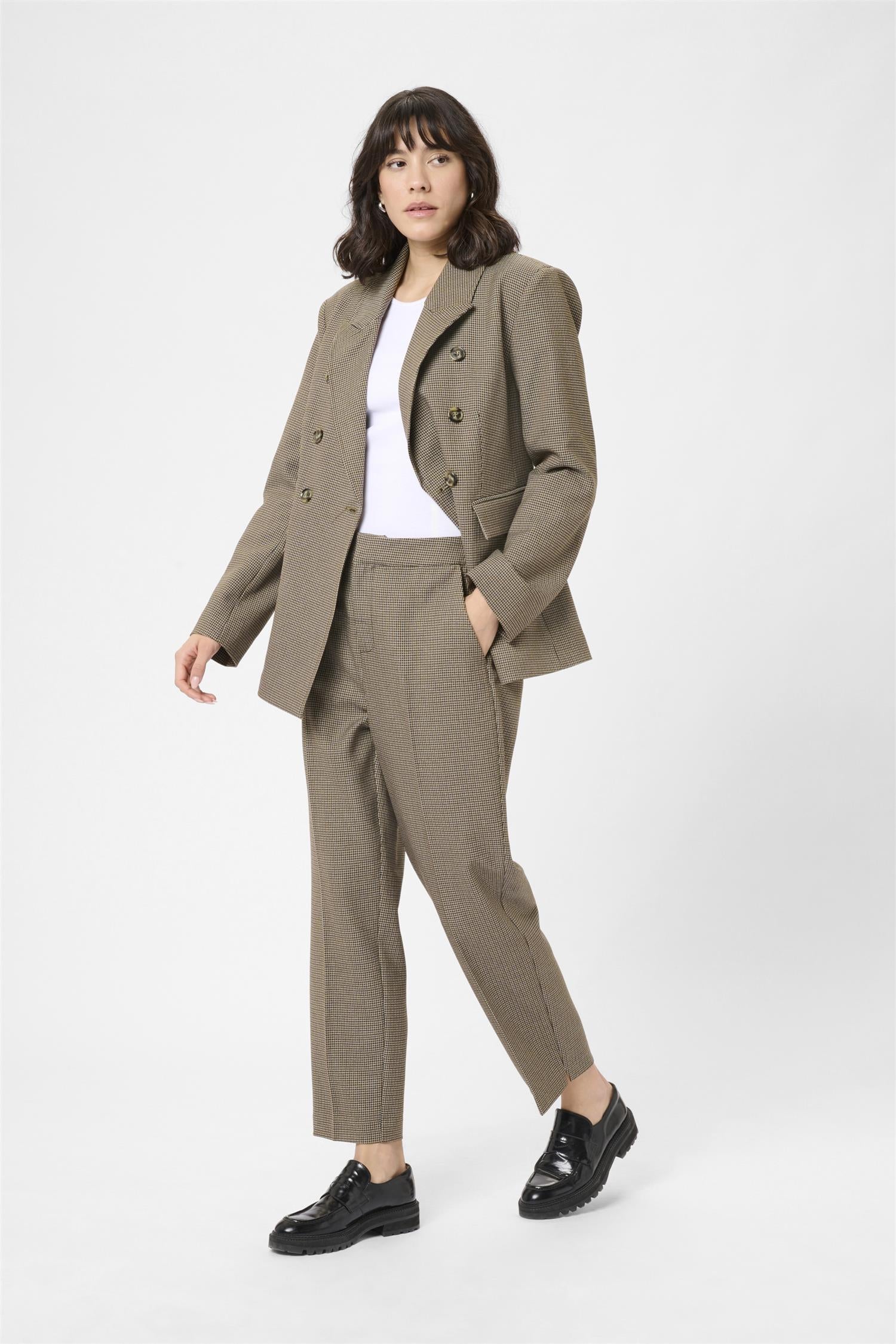 Kaelyah Cropped Pants