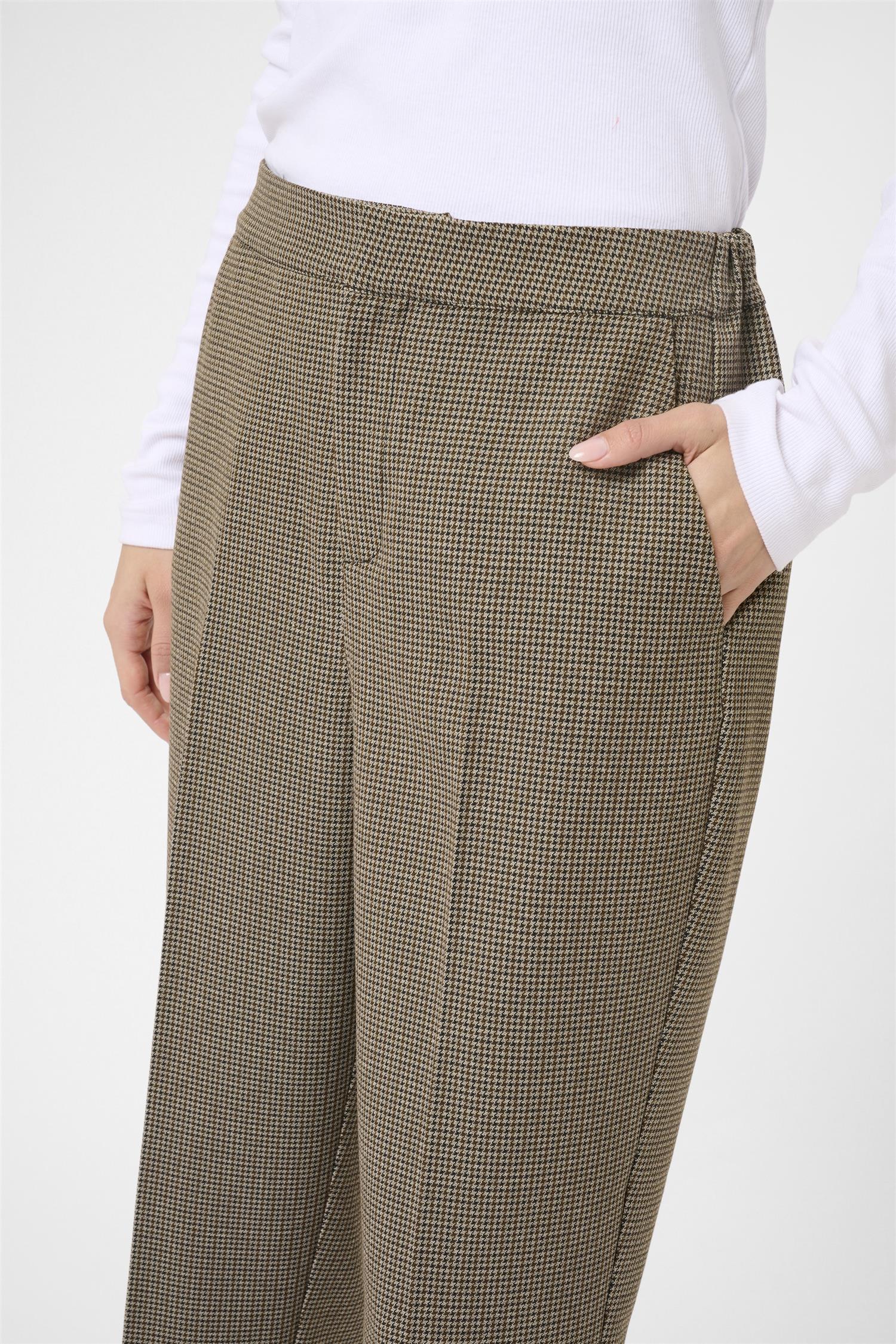 Kaelyah Cropped Pants