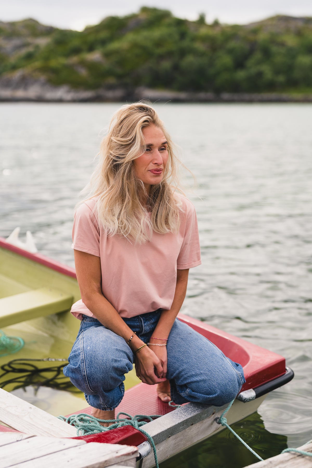 Rauslinn Logo Tee