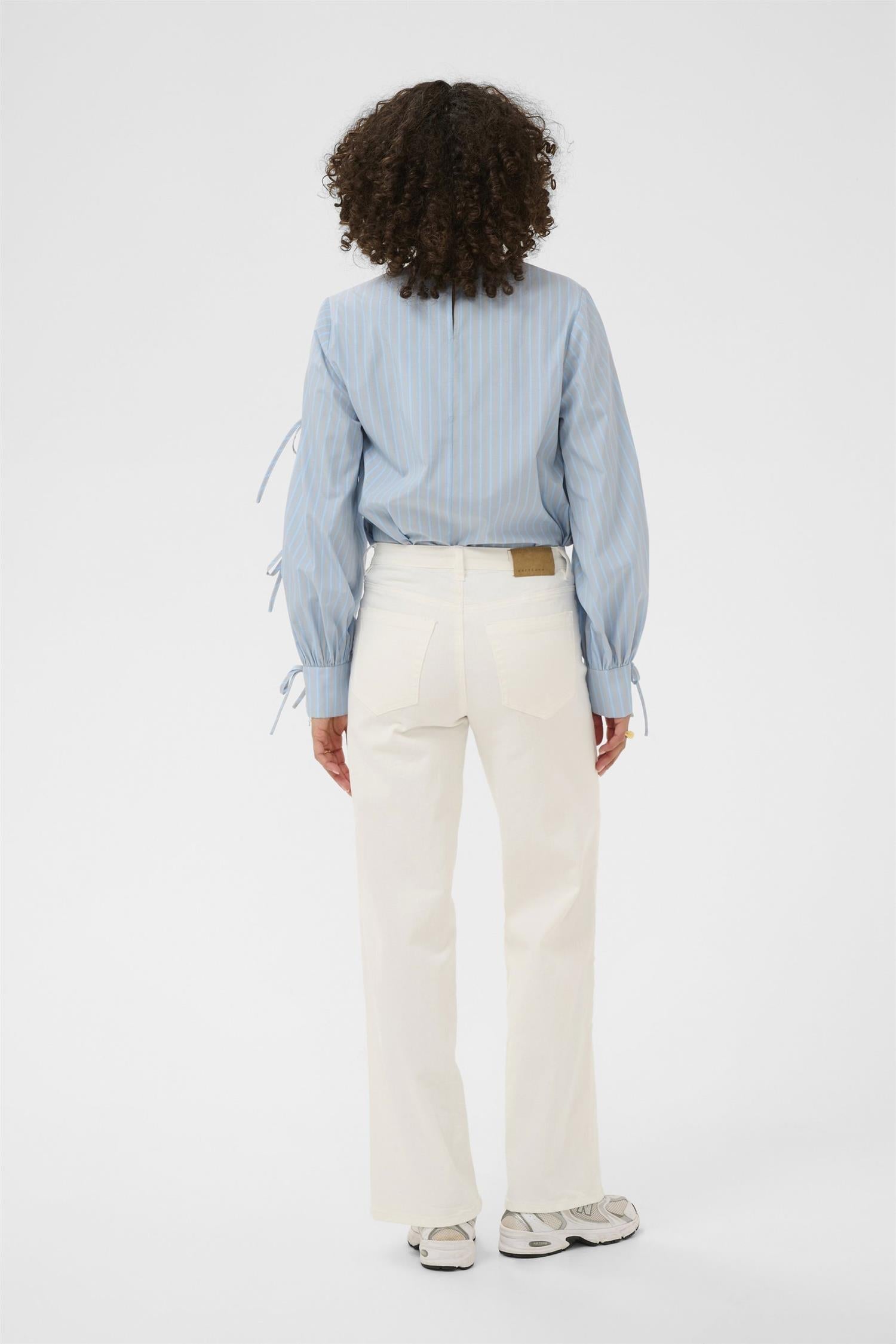 Kabrook Hw Reg Fit Jeans