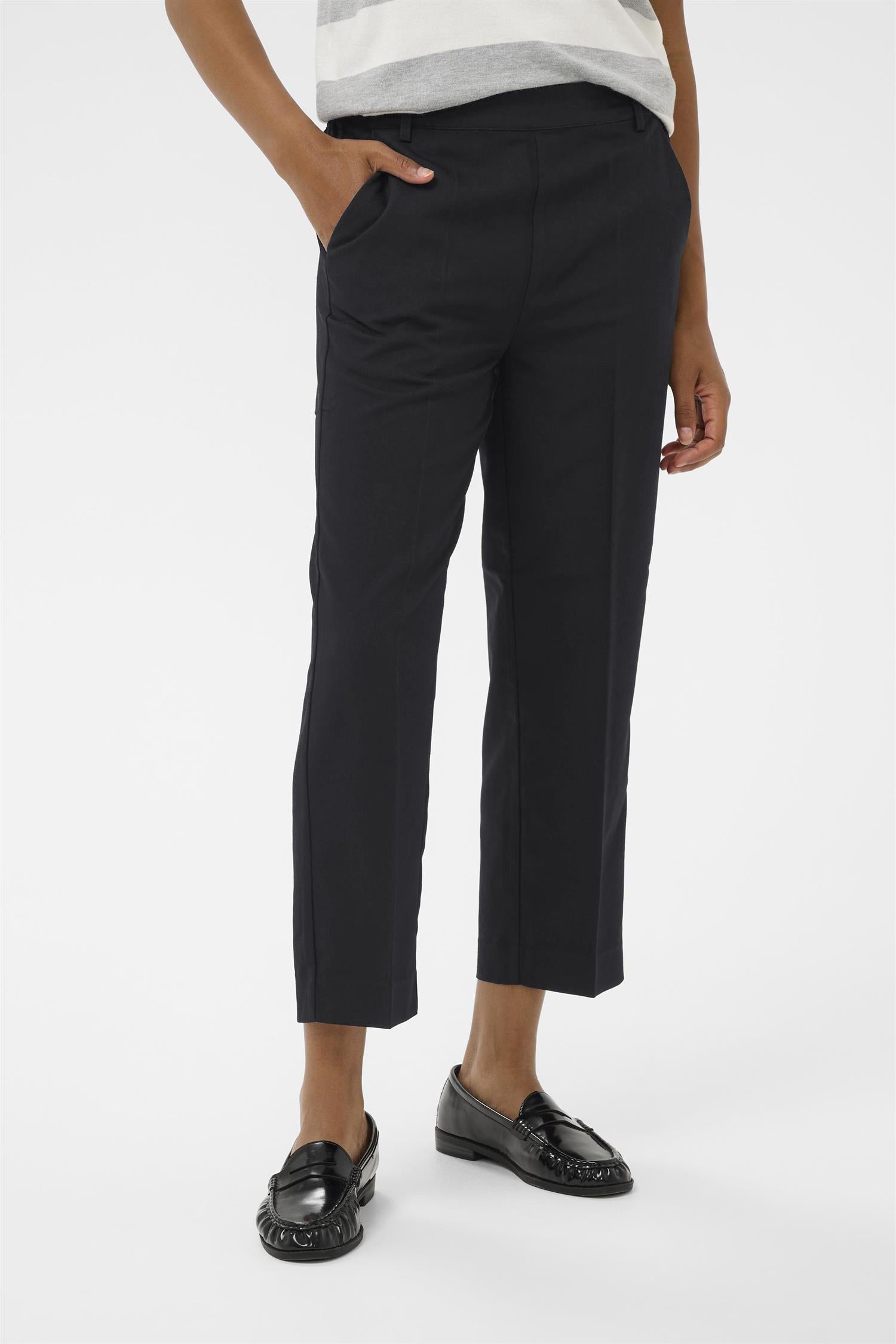 Kasakura Hw Cropped Pants