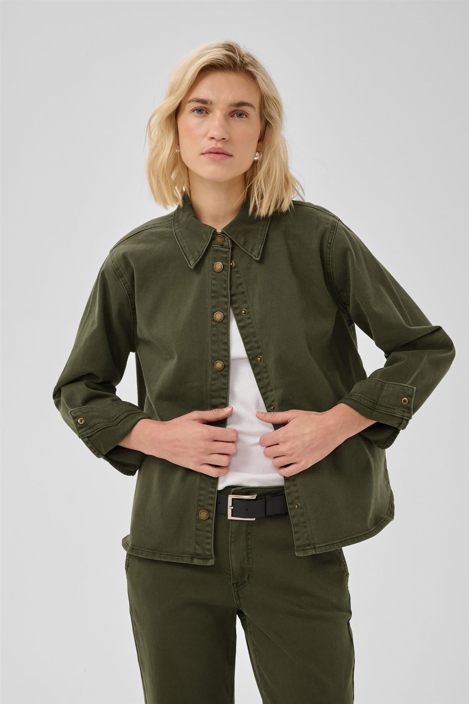 Mwlinn Sofia 149 Shirt