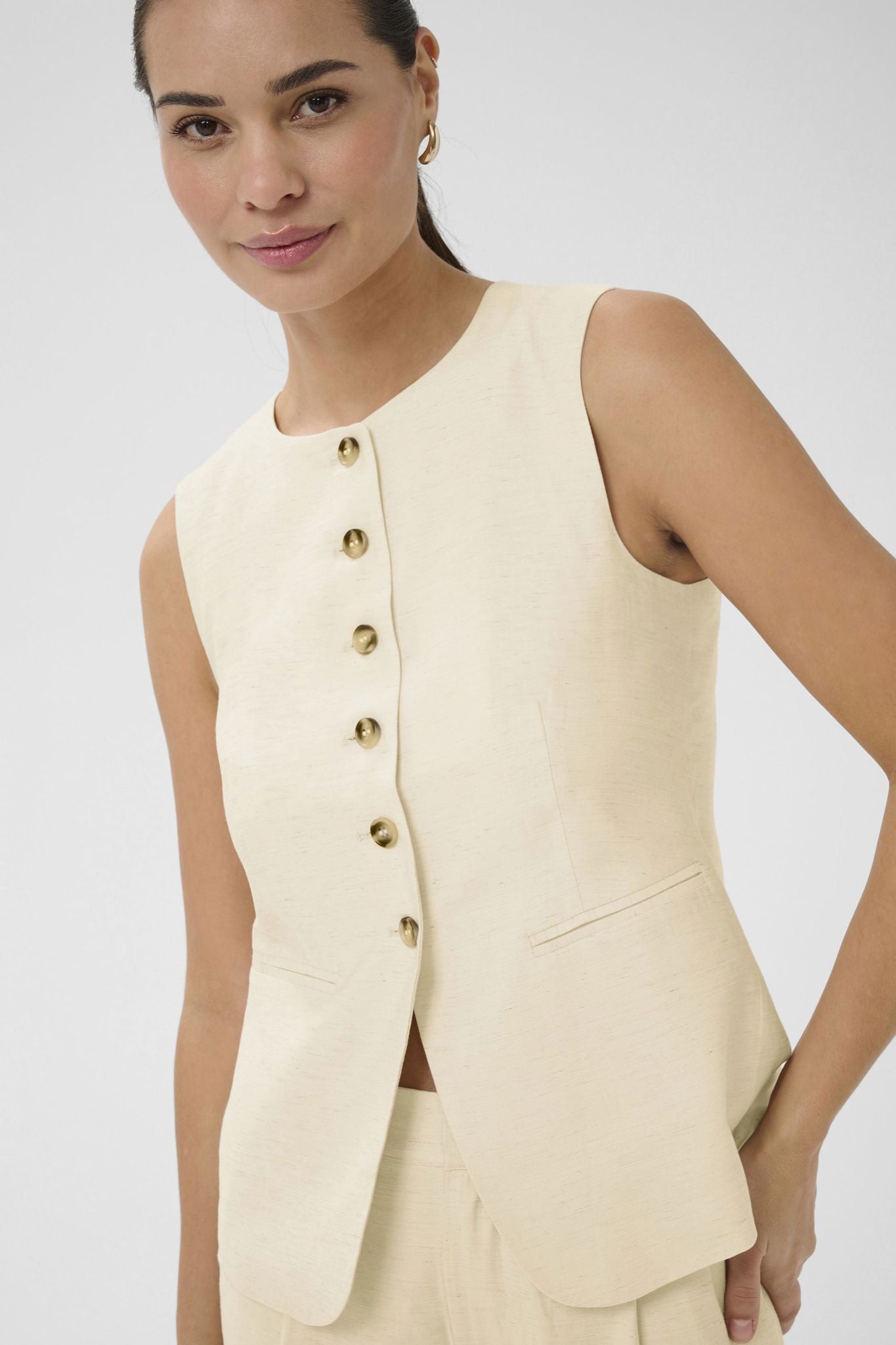 Kaannetta Waist Coat